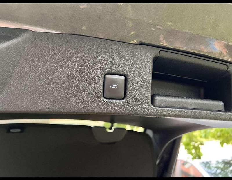 Usata Ford Kuga Titanium X 152 CV (111 kW) 2023 SUV