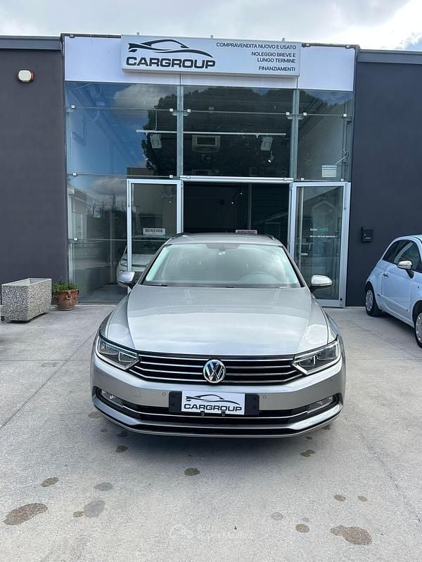 Usata VW Passat 150 CV (110 kW) 2015 Gray Station wagon
