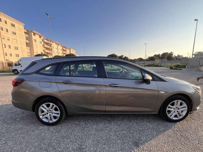 Usata Opel Astra 95 CV (69 kW) 2016 Station wagon