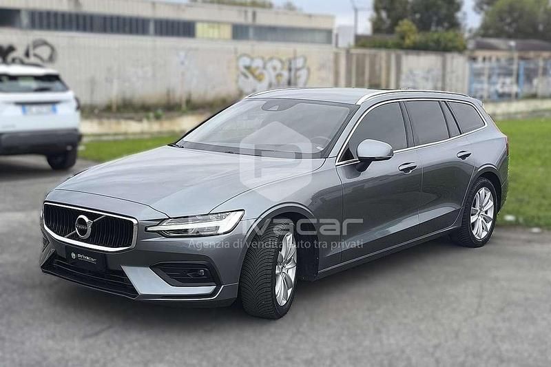 Usata Volvo V60 Business Edition 150 CV (110 kW) 2019 Grigio Station wagon