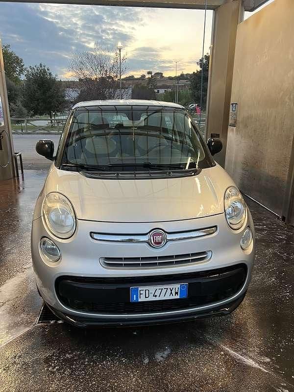 Grigio Usata 2016 Fiat 500L Pop Star Monovolume | 4200 € (Super prezzo) - Immagine 1/4