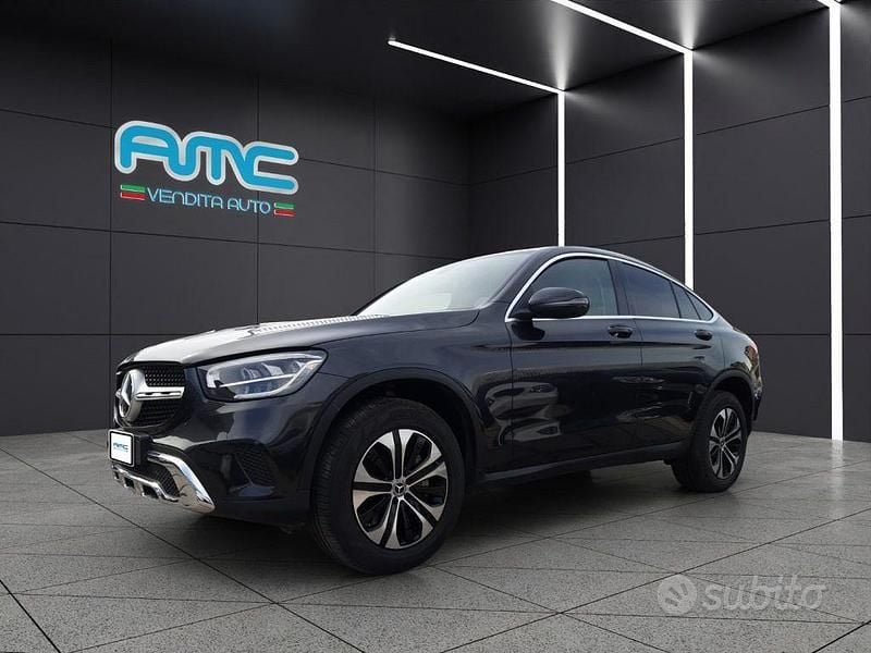 Usata Mercedes GLC300e Premium 194 CV (142 kW) 2022 Nero SUV