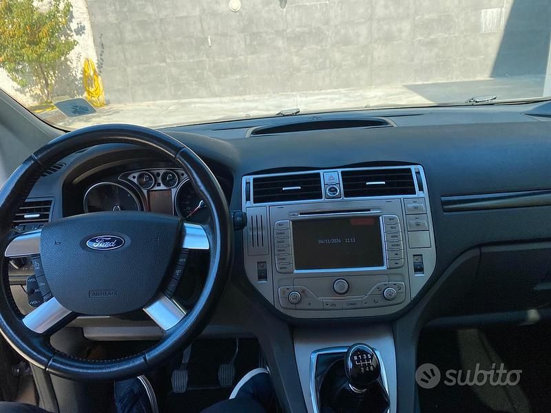 Usata Ford Kuga Titanium 163 CV (119 kW) 2012 Verde SUV