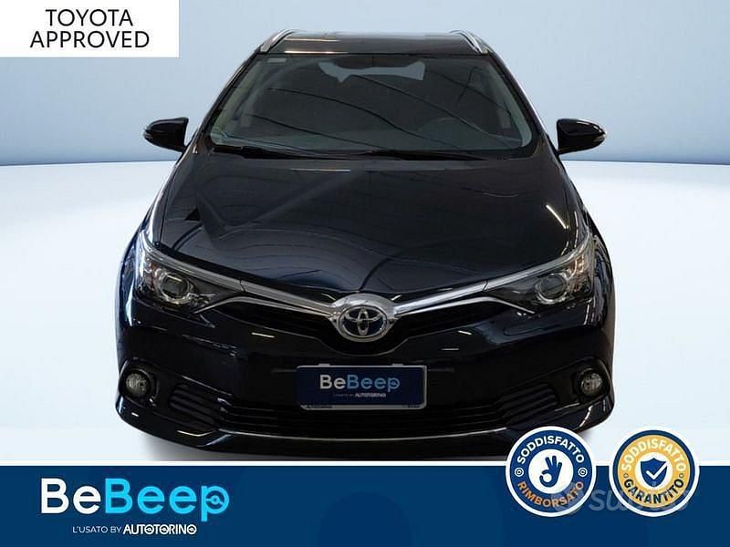 Usata Toyota Auris Touring Sports Active 99 CV (72 kW) 2016 Nero metallizzato Station wagon