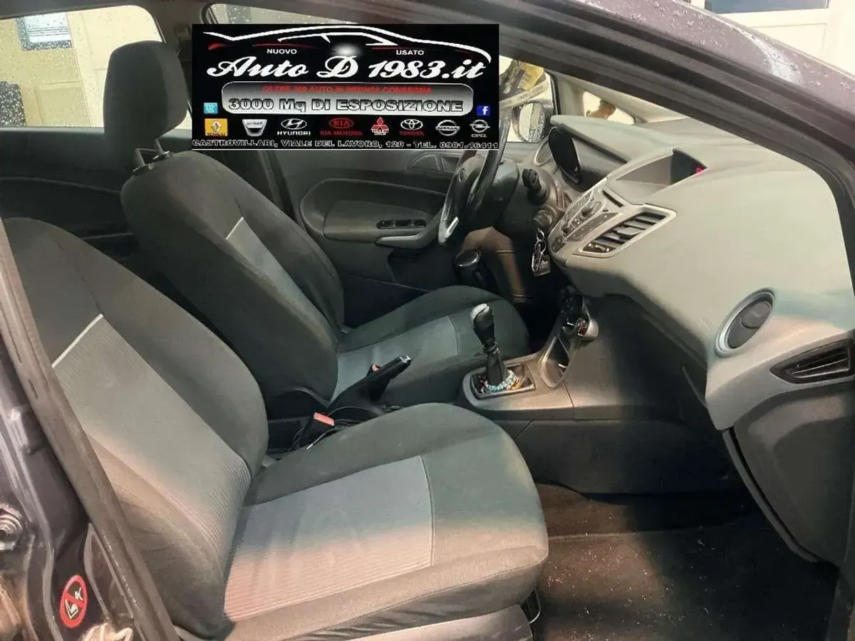 Usata Ford Fiesta Titanium 69 CV (50 kW) 2010 Grigio Berlina