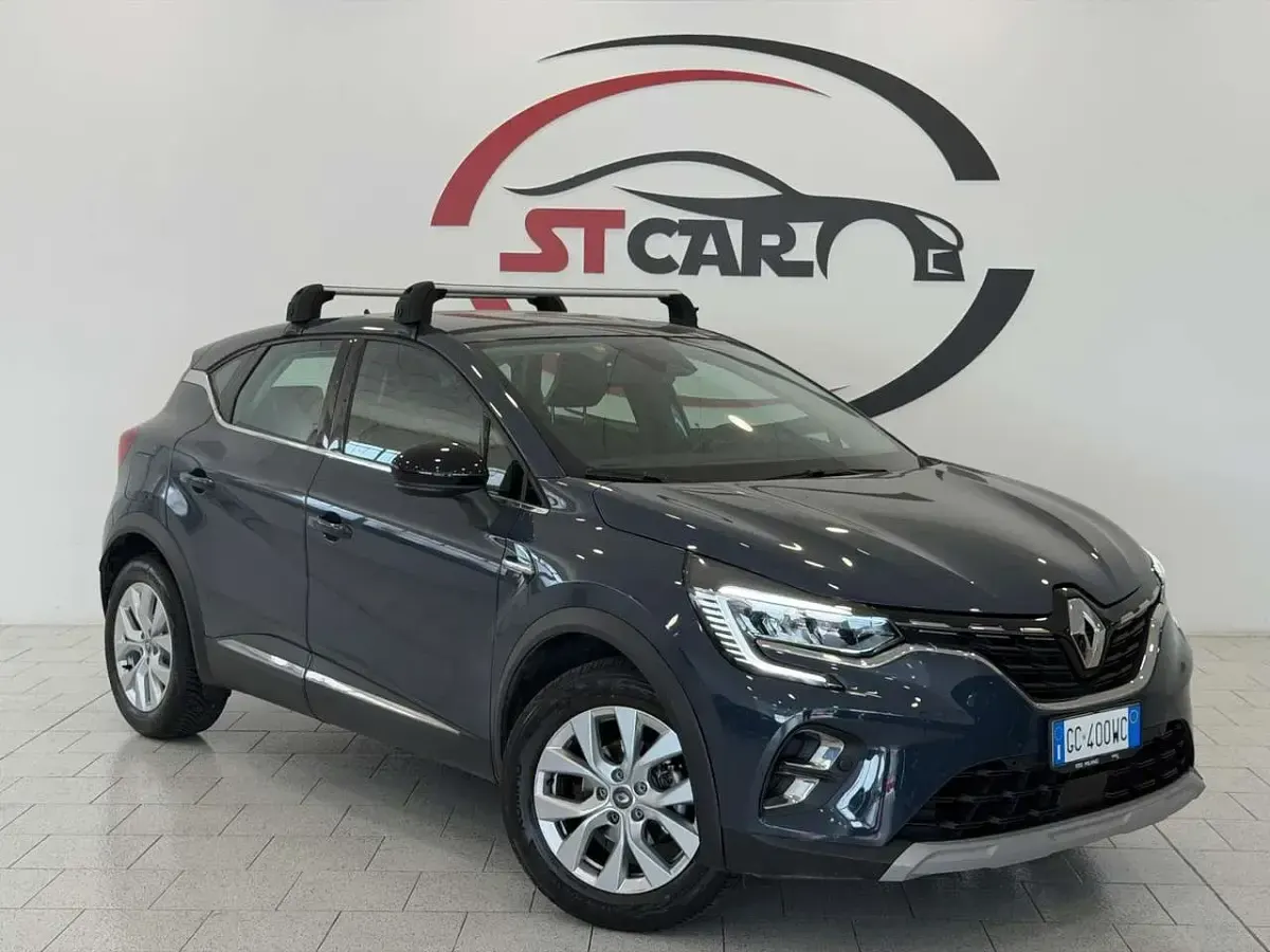 Usata Renault Captur Intens 101 CV (74 kW) 2020 Blu/azzurro SUV