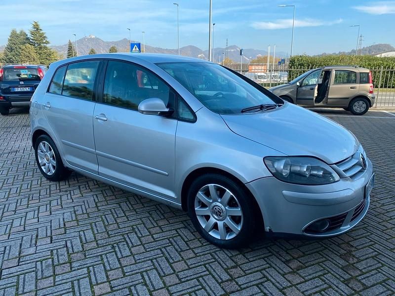Usata VW Golf Plus Cross Sportline 115 CV (84 kW) 2005 Argento Monovolume