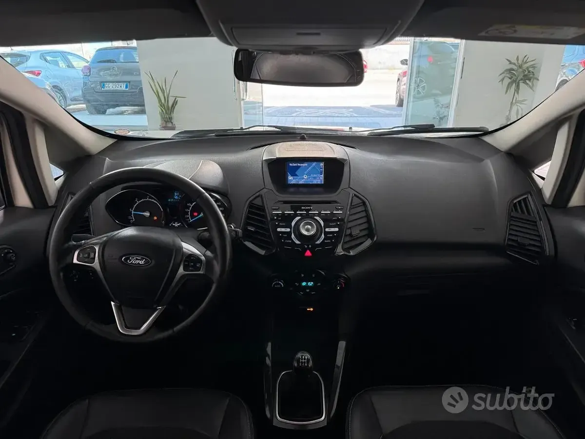 Usata Ford Ecosport Titanium 95 CV (69 kW) 2016 Bianco SUV