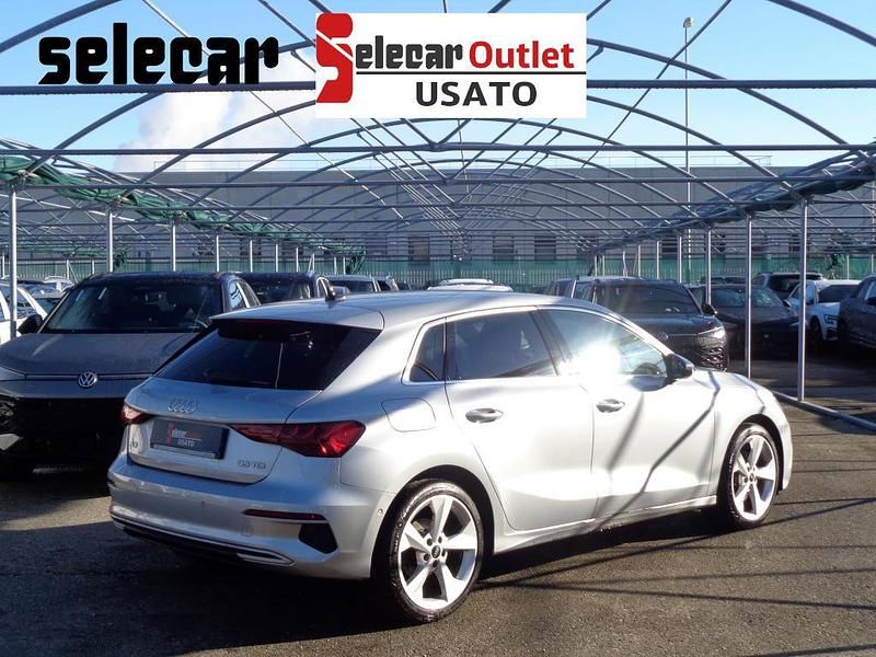 Usata Audi A3 Advanced 150 CV (110 kW) 2020 Argento Berlina