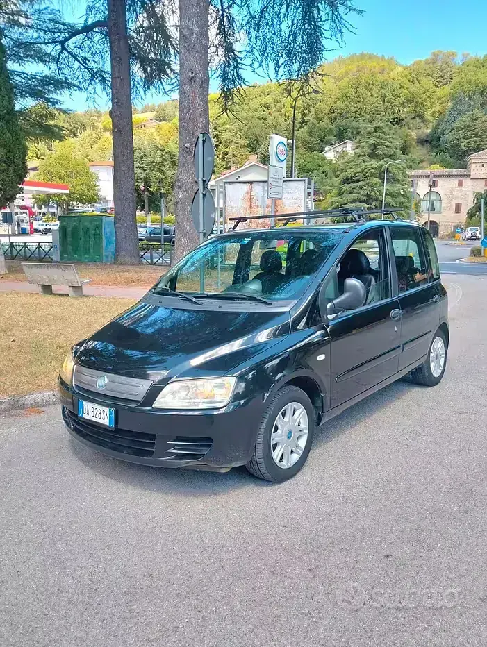 Usata Fiat Multipla 107 CV (78 kW) 2006 Nero Monovolume