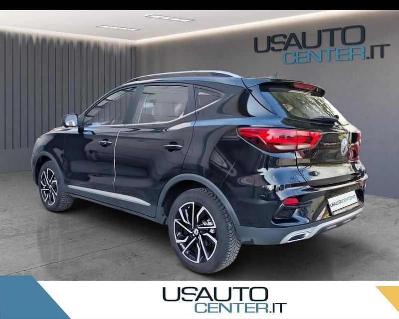 Usata MG ZS Luxury 111 CV (81 kW) 2022 Nero SUV