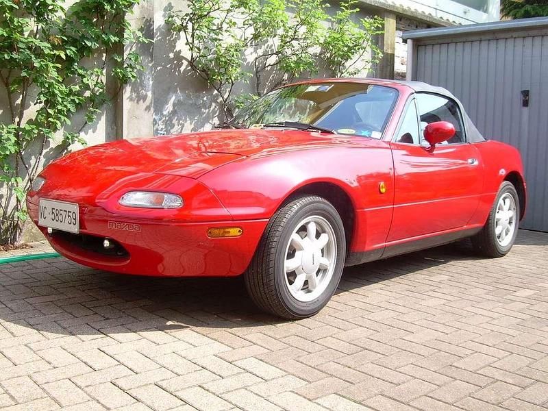 Usata Mazda MX5 116 CV (85 kW) 1991 Rosso Cabrio