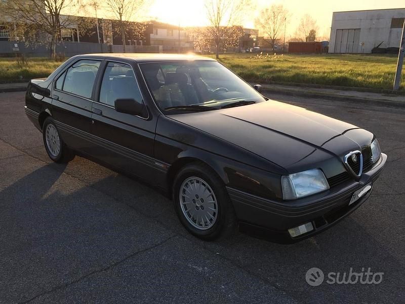 Usata Alfa Romeo 164 210 CV (154 kW) 1991 Nero Berlina