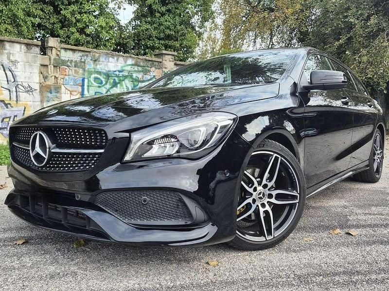 Nero Usata 2017 Mercedes CLA200 Shooting Brake Premium Station wagon | 16.900 € (Ottimo prezzo) - Immagine 1/4