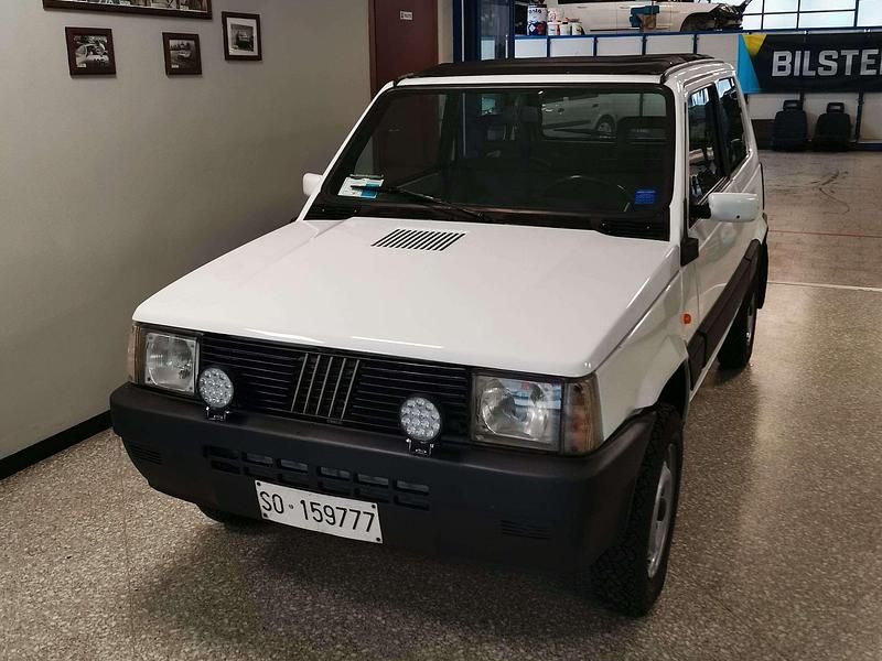 Usata Fiat Panda 4x4 50 CV (36 kW) 1986 Bianco Utilitaria