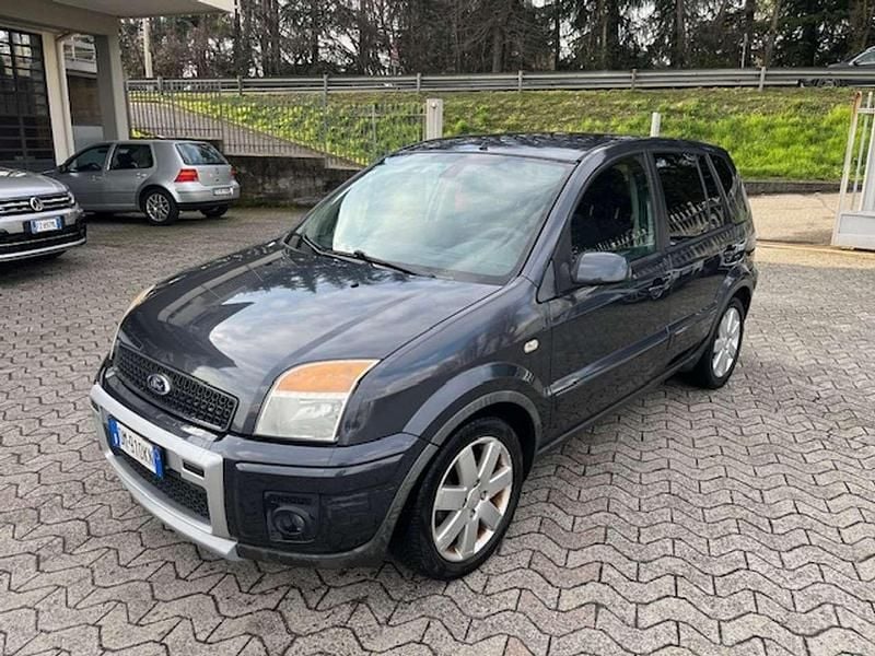 Usata Ford Fusion Collection 80 CV (58 kW) 2008 Grigio Utilitaria