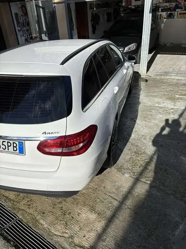 Usata Mercedes C220 Business 170 CV (125 kW) 2016 Station wagon