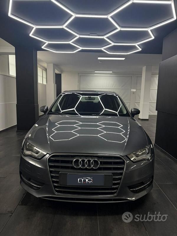 Usata Audi A3 Attraction 110 CV (80 kW) 2016 Grigio Berlina