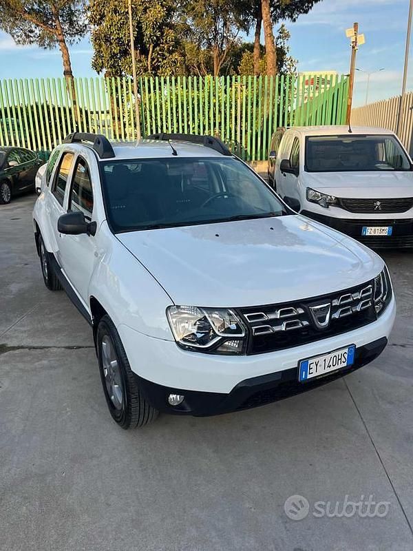 Usata Dacia Duster Ambiance 110 CV (80 kW) 2015 Bianco(met.) SUV
