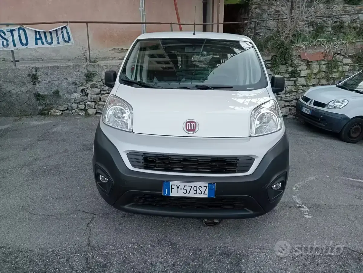 Usata Fiat Fiorino 77 CV (56 kW) 2019 Bianco Monovolume