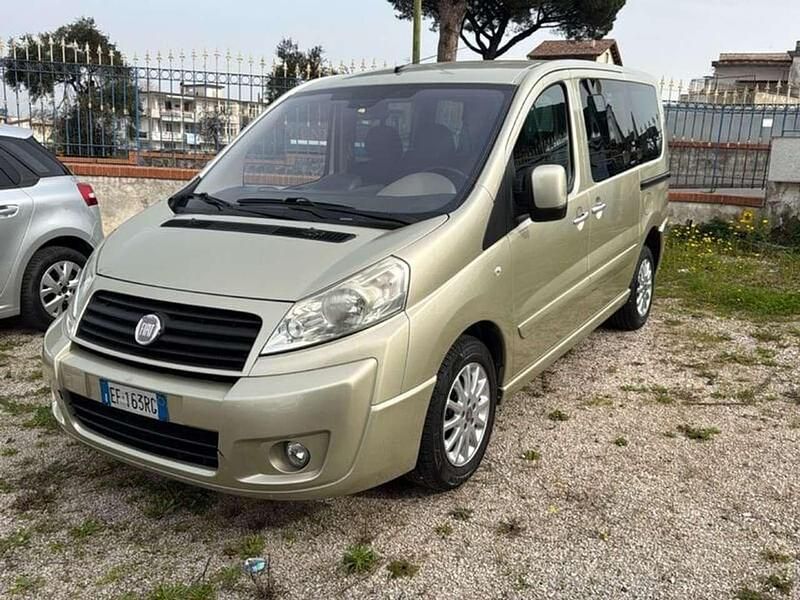 Usata Fiat Scudo 120 CV (88 kW) 2010 Beige Furgone