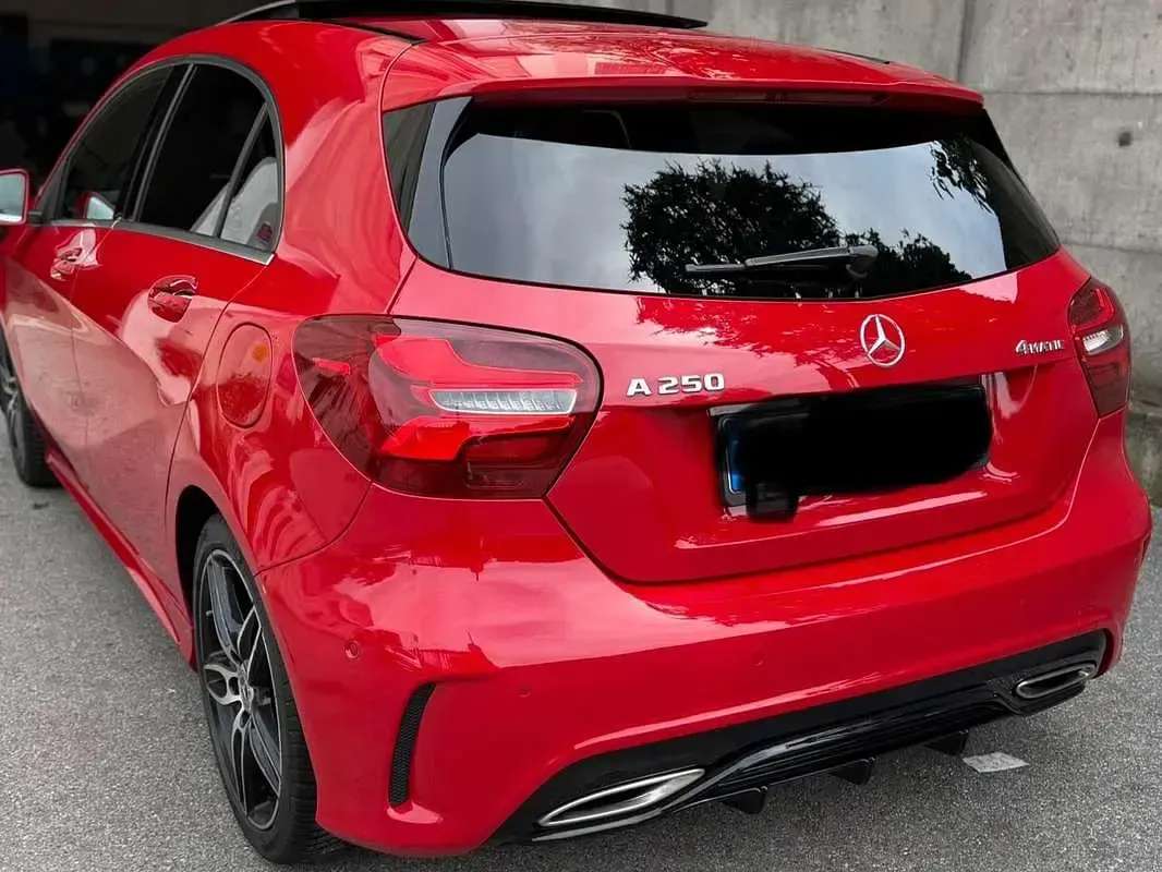 Usata Mercedes 250 211 CV (155 kW) 2017 Rosso Berlina