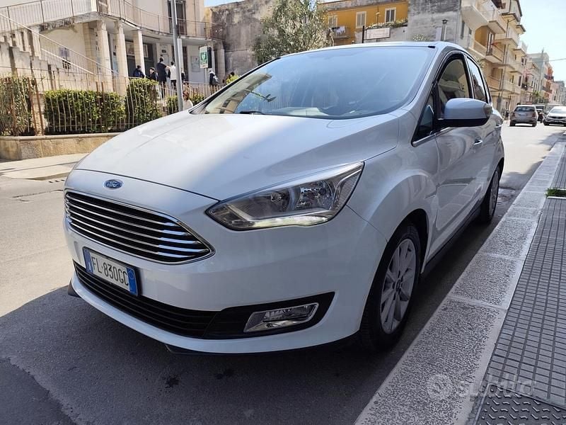 Usata Ford C-MAX Titanium 120 CV (88 kW) 2017 Bianco Monovolume