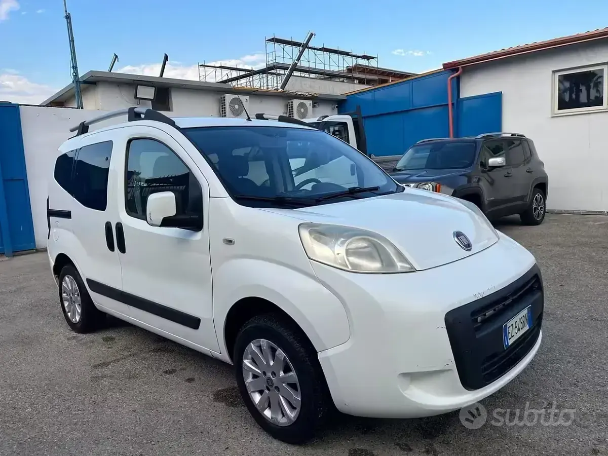 Usata Fiat Qubo Dynamic 77 CV (56 kW) 2015 Bianco Monovolume