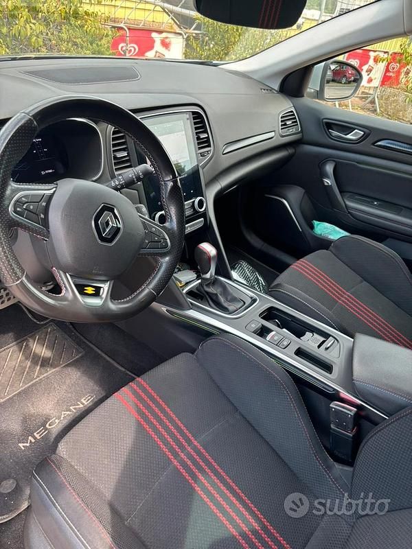 Usata Renault Mégane GrandTour RS Line 115 CV (84 kW) 2021 Grigio Station wagon