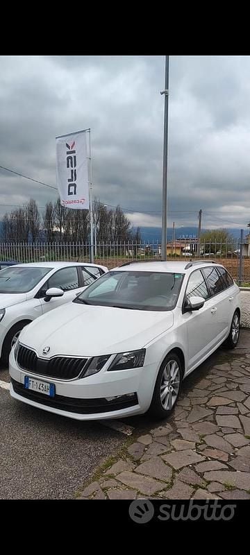 Bianco Usata 2018 Skoda Octavia Station wagon | 9000 € (Ottimo prezzo) - Immagine 1/1