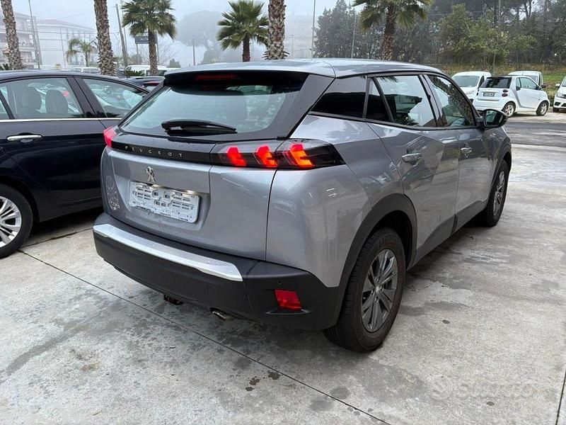 Occasion Peugeot 2008 Active 110 ch (80 kW) 2021 Gris SUV