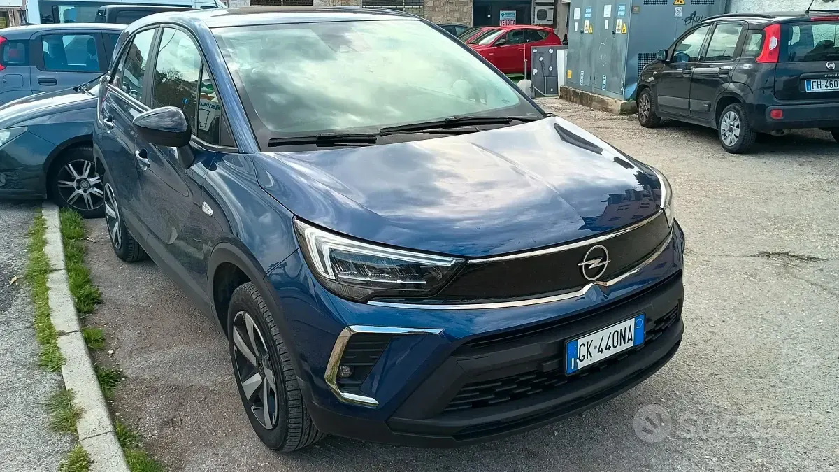 Usata Opel Crossland 110 CV (80 kW) 2022 Blu SUV