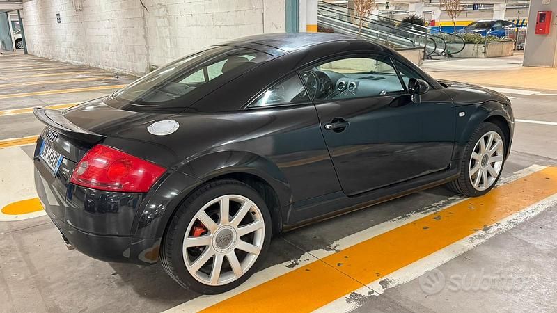 Usata Audi TT 250 CV (183 kW) 2003 Nero Coupé