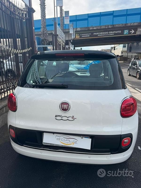 Usata Fiat 500L Lounge 95 CV (69 kW) 2012 Bianco Monovolume