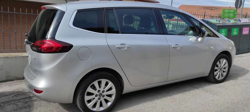 Usato 2014 Opel Zafira Tourer 2.0 Diesel 110 CV (5.900 €)