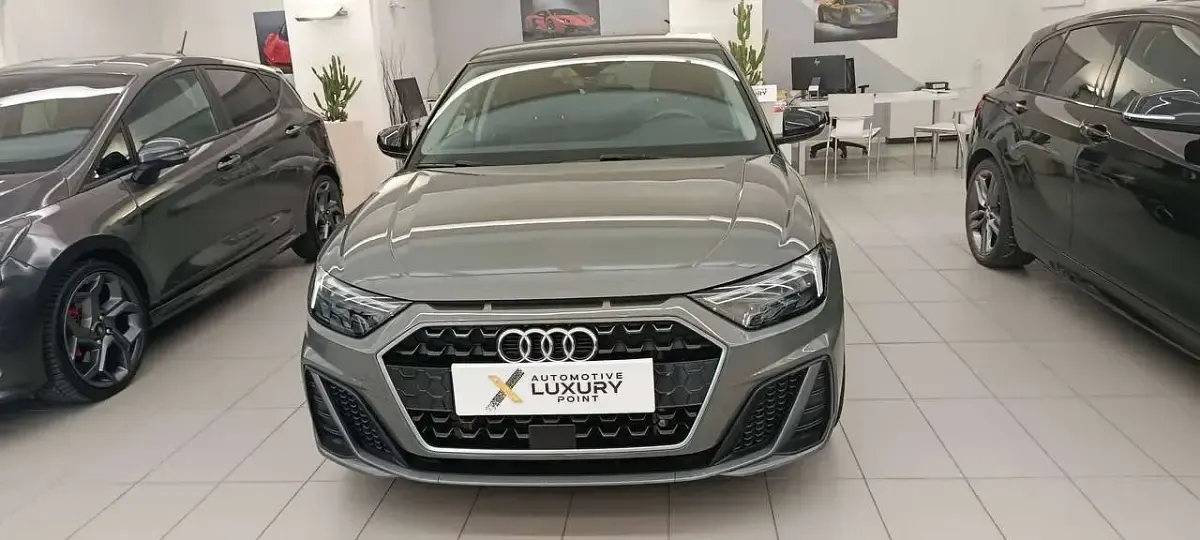 Usata Audi A1 Sportback S-Line 95 CV (69 kW) 2021 Grigio Utilitaria