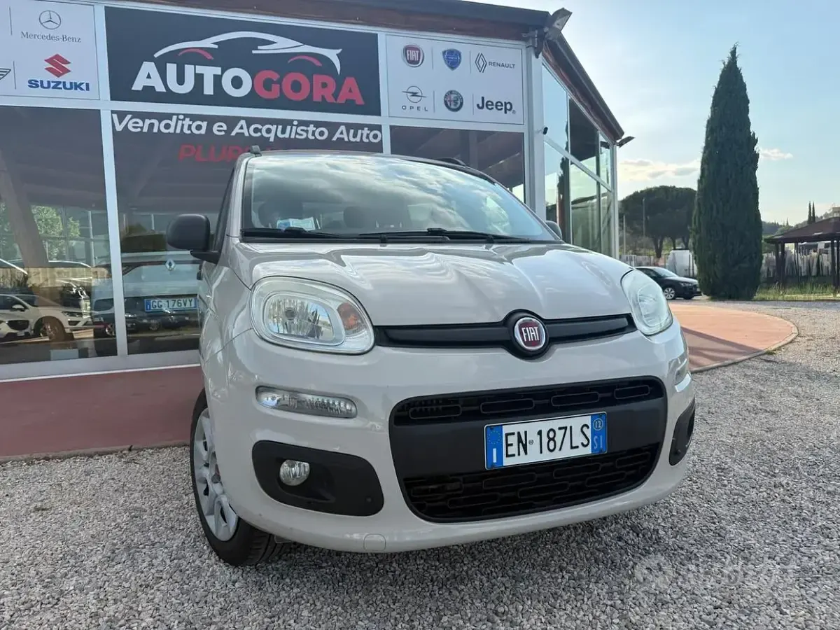 Usata Fiat Panda Lounge 80 CV (58 kW) 2012 Utilitaria