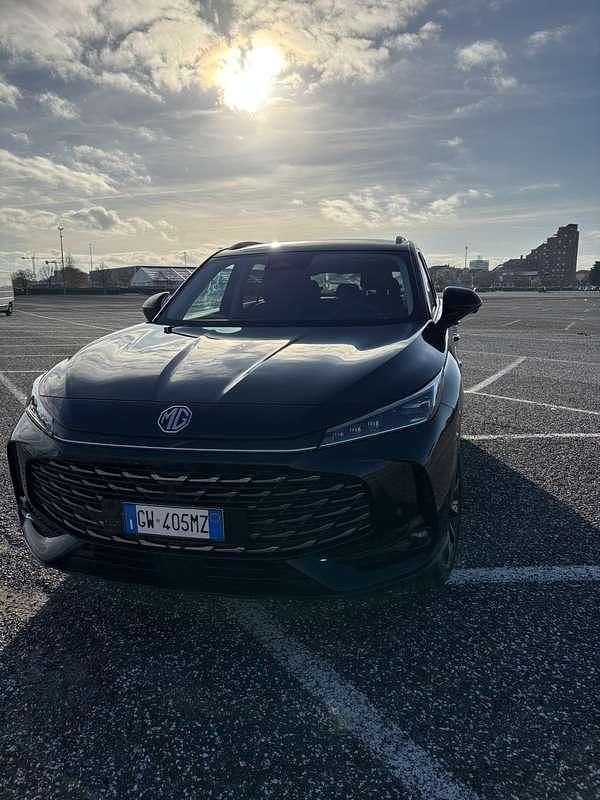 Usata MG HS Luxury 162 CV (119 kW) 2024 SUV