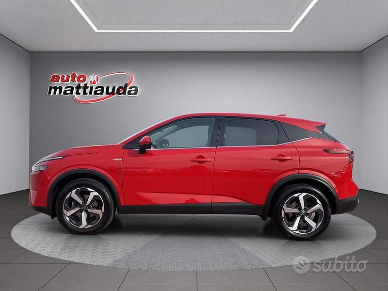 Usata Nissan Qashqai N-Connecta 158 CV (116 kW) 2022 Rosso SUV