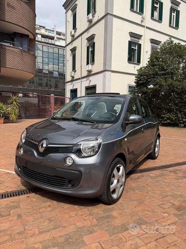Usata Renault Twingo Intens 71 CV (52 kW) 2017 Grigio Utilitaria