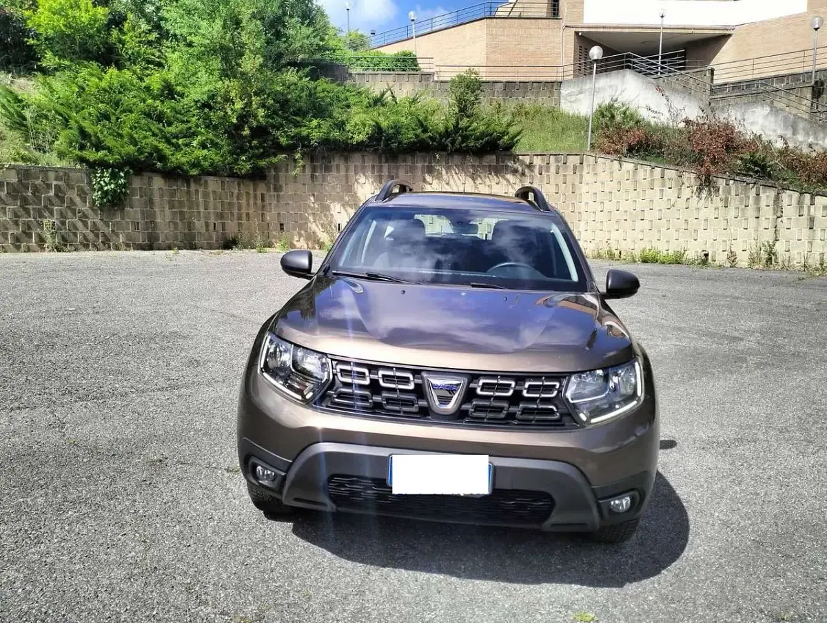 Usata Dacia Duster Prestige 109 CV (80 kW) 2018 Verde SUV