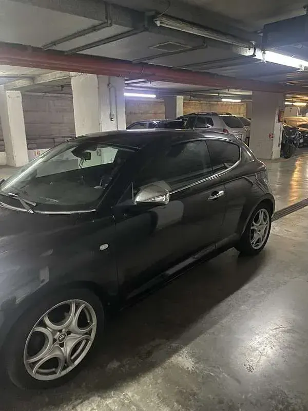 Usata Alfa Romeo MiTo Progression 105 CV (77 kW) 2009 Utilitaria