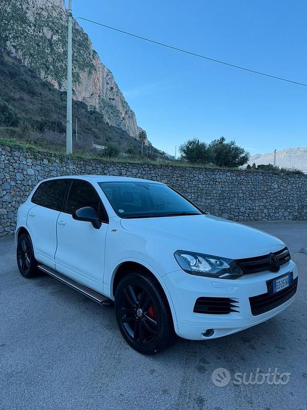 Usata VW Touareg 249 CV (183 kW) 2011 Bianco SUV