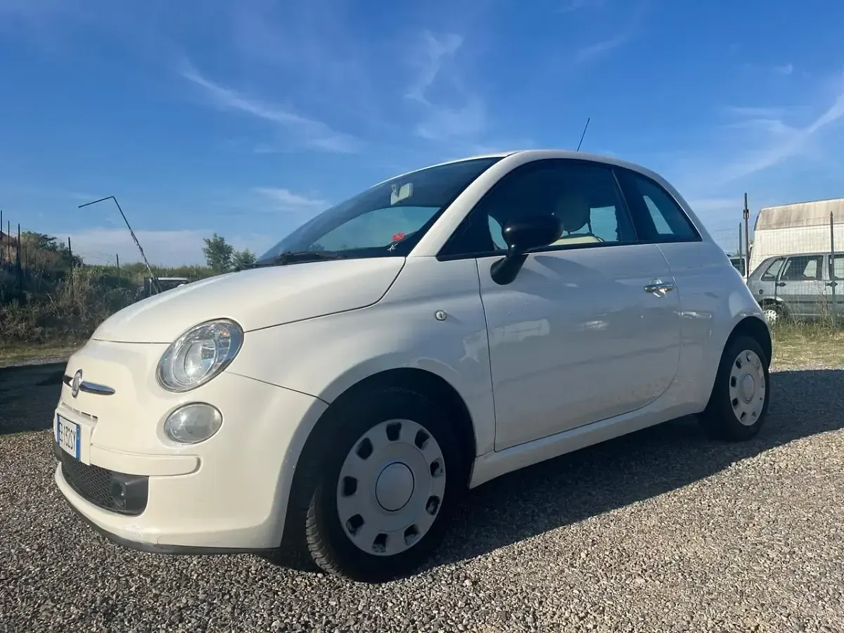 Usata Fiat 500 75 CV (55 kW) 2010 Bianco Berlina
