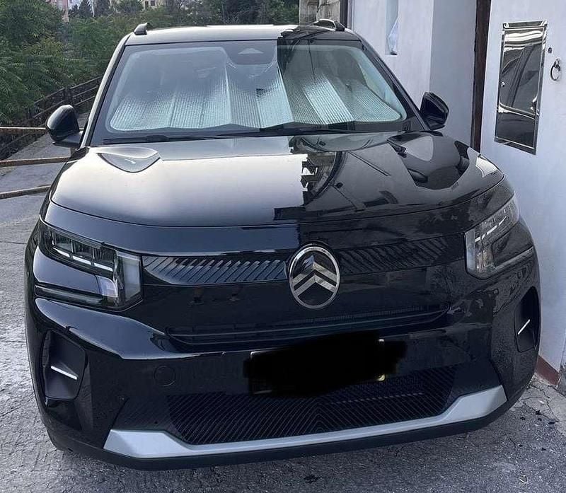 Usata Citroën e-C3 83 kW (113 CV) 2024 Nero Utilitaria