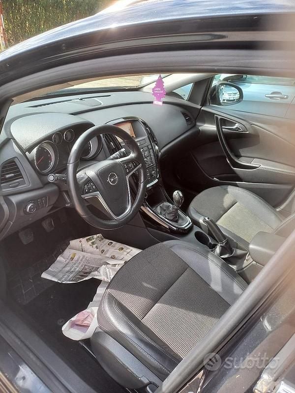 Usata Opel Astra 101 CV (74 kW) 2016 Station wagon