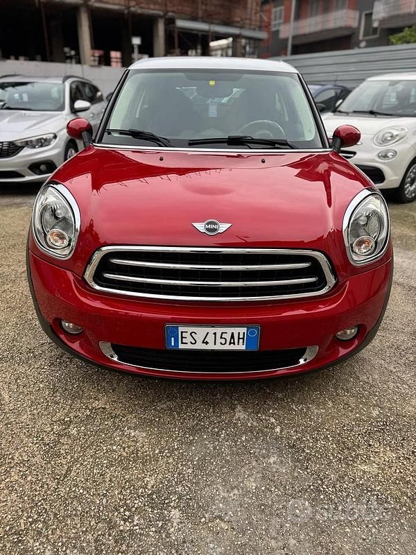 Usata Mini Paceman 111 CV (81 kW) 2013 Rosso Utilitaria