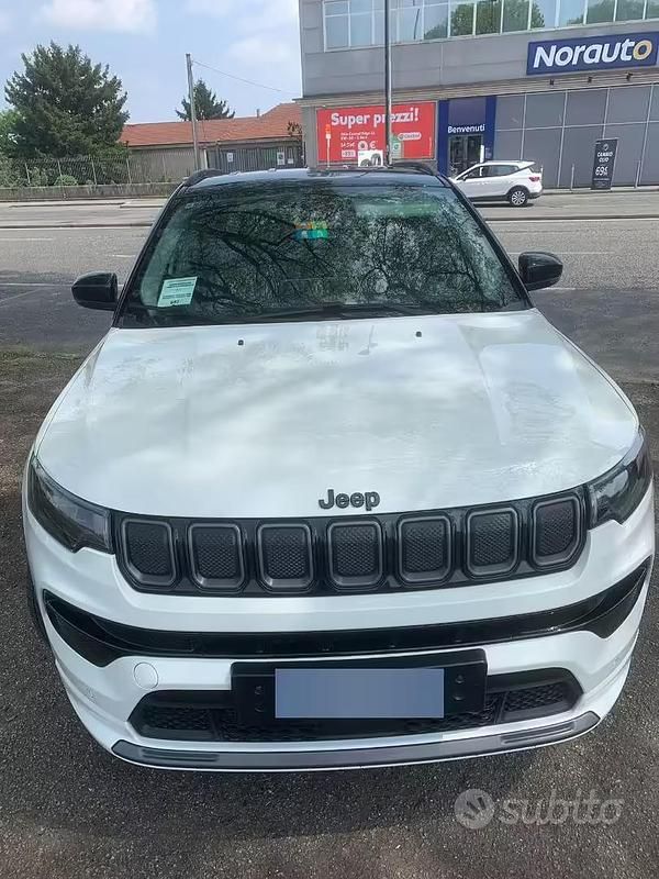 Usata Jeep Compass 131 CV (96 kW) 2022 Bianco SUV
