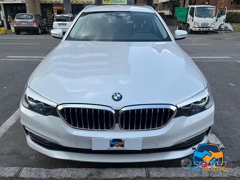 Usata BMW 520 Efficient Dynamics 190 CV (139 kW) 2019 Bianco Station wagon