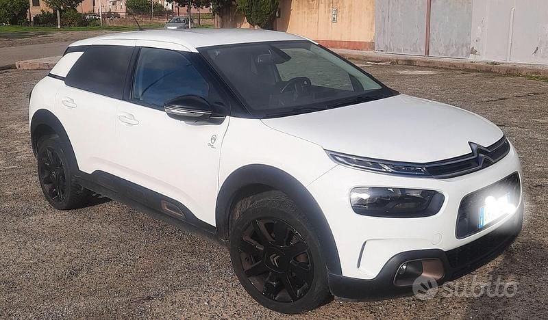 Usata Citroën C4 Cactus 102 CV (75 kW) 2019 Bianco Utilitaria